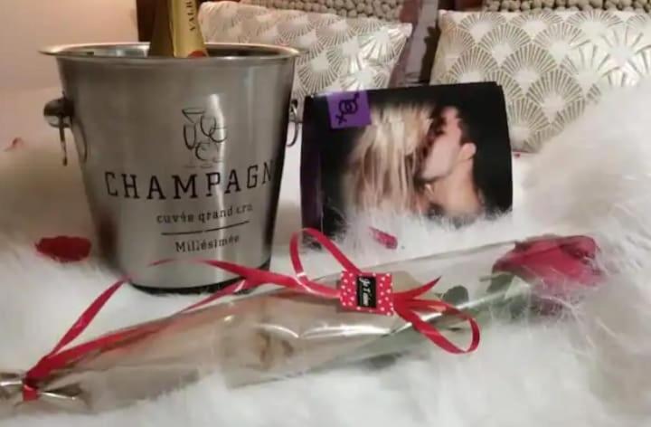Escapadeveyloise-Nuit Romantique-Spa-Cine-Champagne Pont-de-Veyle Kültér fotó
